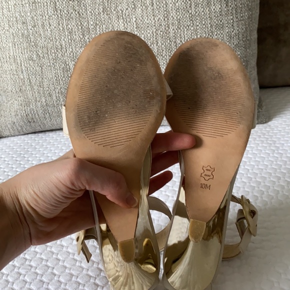 Michael Kors heels - Picture 4 of 4